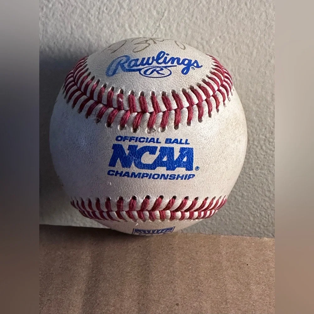 MYSTERY AUTOGRAPHED Baseball please read below 👇many autographs one ball